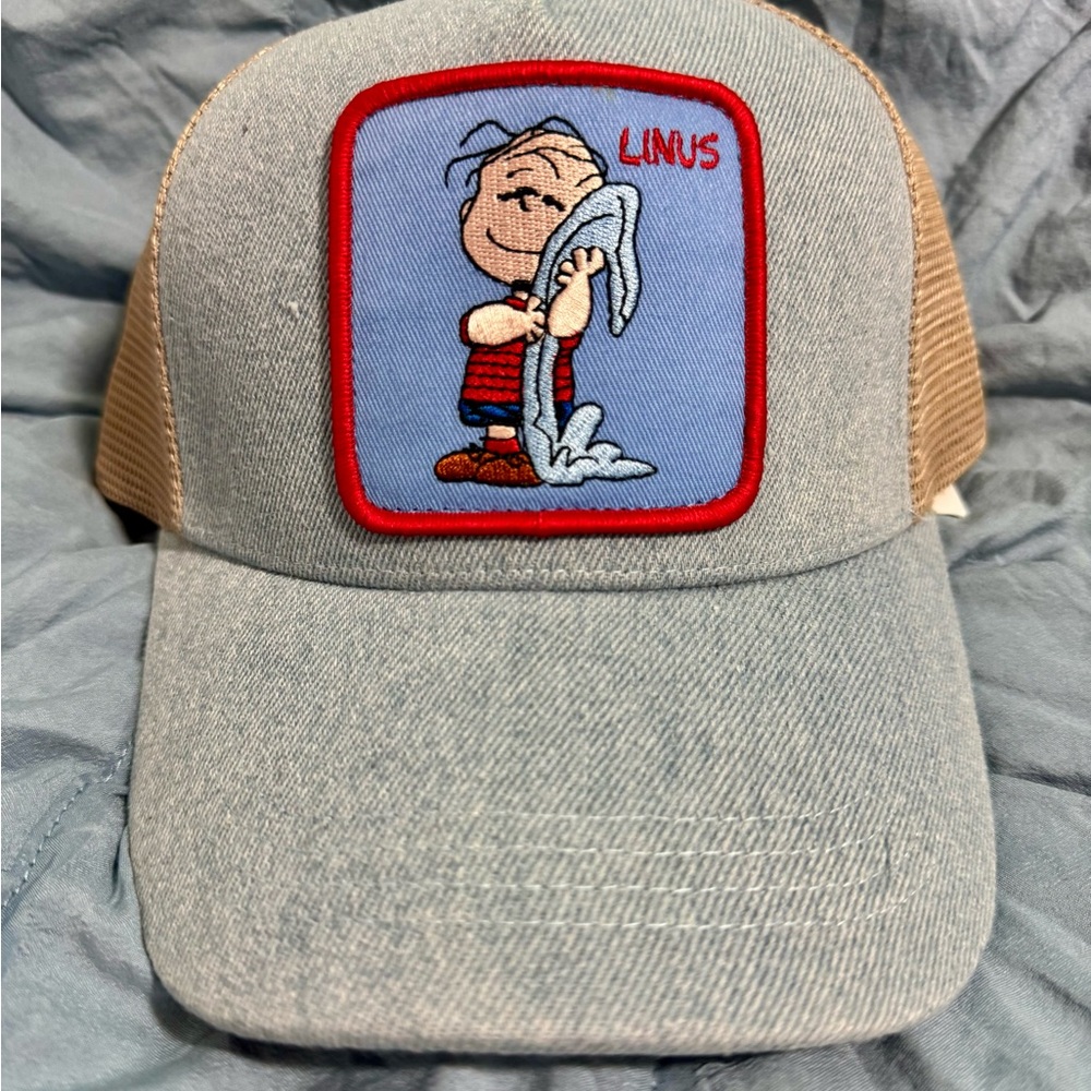 Peanuts Blue and Tan Trucker Hat